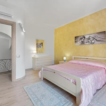 Fraisca Iperico Hébergement de vacances *